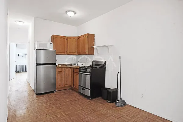 Rented by Coda Real Estate NYC | media 23