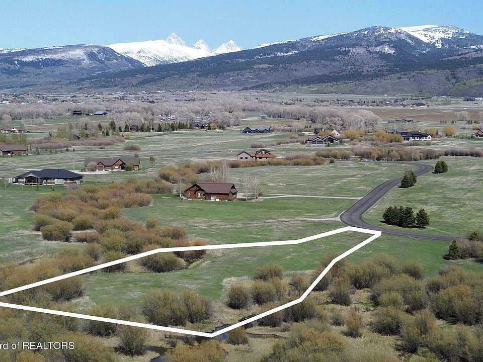 1st image of 6532 Fox Springs Dr