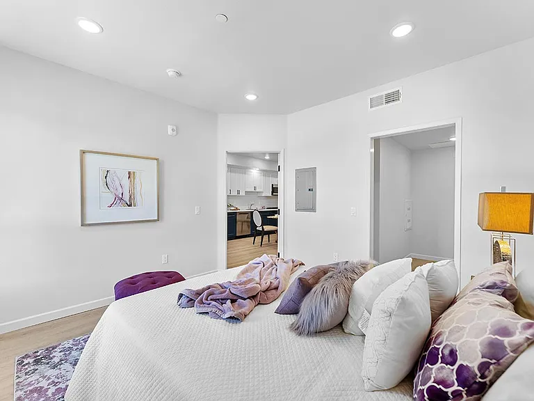 4064 E Live Oak Ave — Photo 43