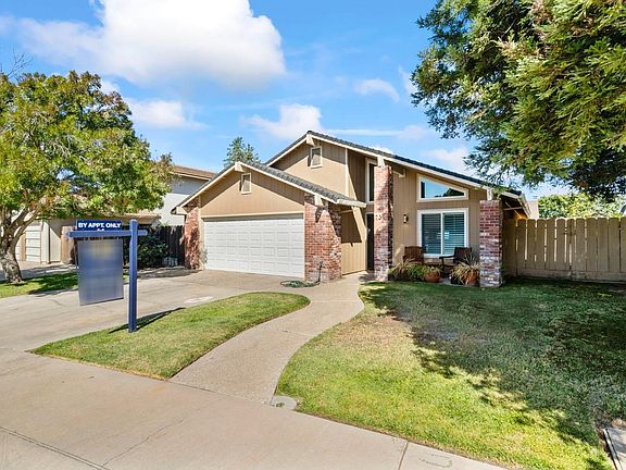 4th image of 739 Folsom Way