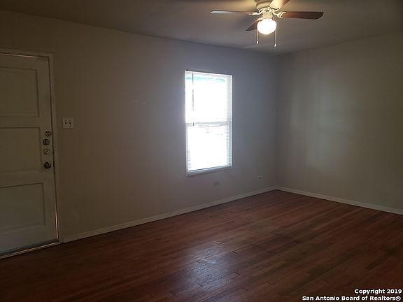 3rd image of 263 Harwood Dr