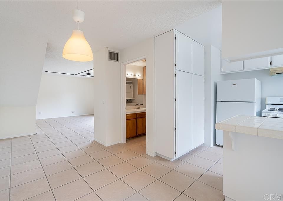 1st image of 3615 Lemona Ave Unit A