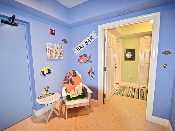 2nd image of 1065 Borghese Ln APT 1404