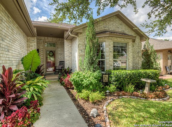 3rd image of 13622 Summer Glen Dr
