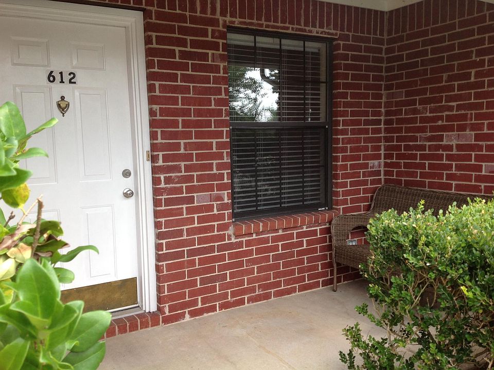 front entry features a small porch