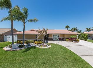 5351 Pilots Pl, New Port Richey, FL 34652