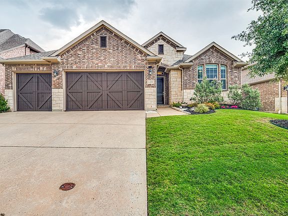 2nd image of 120 Shadow Creek Ln