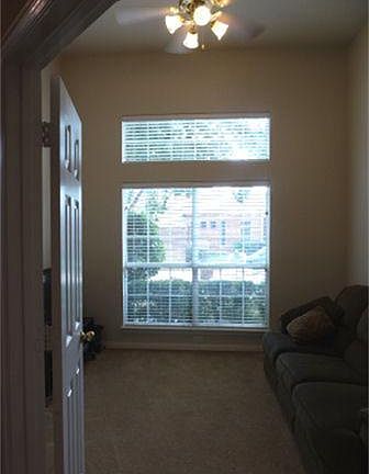 4th image of 3816 Birchmont Dr