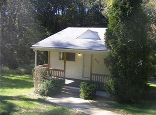 653 Winfield Rd, Cabot, PA 16023