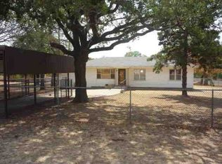 282509 Sunray Dr, Comanche, OK 73529