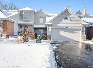 5087 Timberway Trl, Clarkston, MI 48346