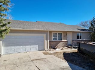 3741 Cragwood Dr, Colorado Springs, CO 80907