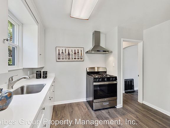 3rd image of 10183 Alhambra Ave