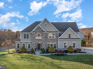 2020 Osprey Cir, Mechanicsburg, PA 17050