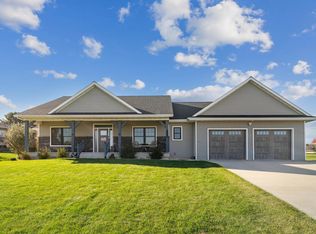 107 Countryside Rd, Luana, IA 52156