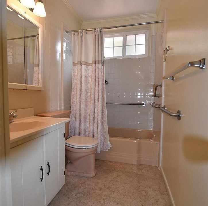 2nd image of 5232 Asteria St