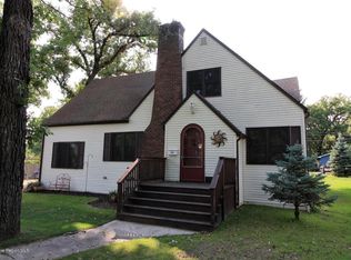 1246 Lake Ave, Detroit Lakes, MN 56501