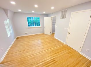 806 Kennebec Ave APT 3, Takoma Park, MD 20912