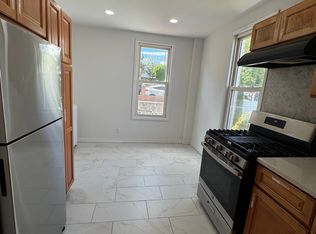 (Undisclosed Address), Yonkers, NY 10704