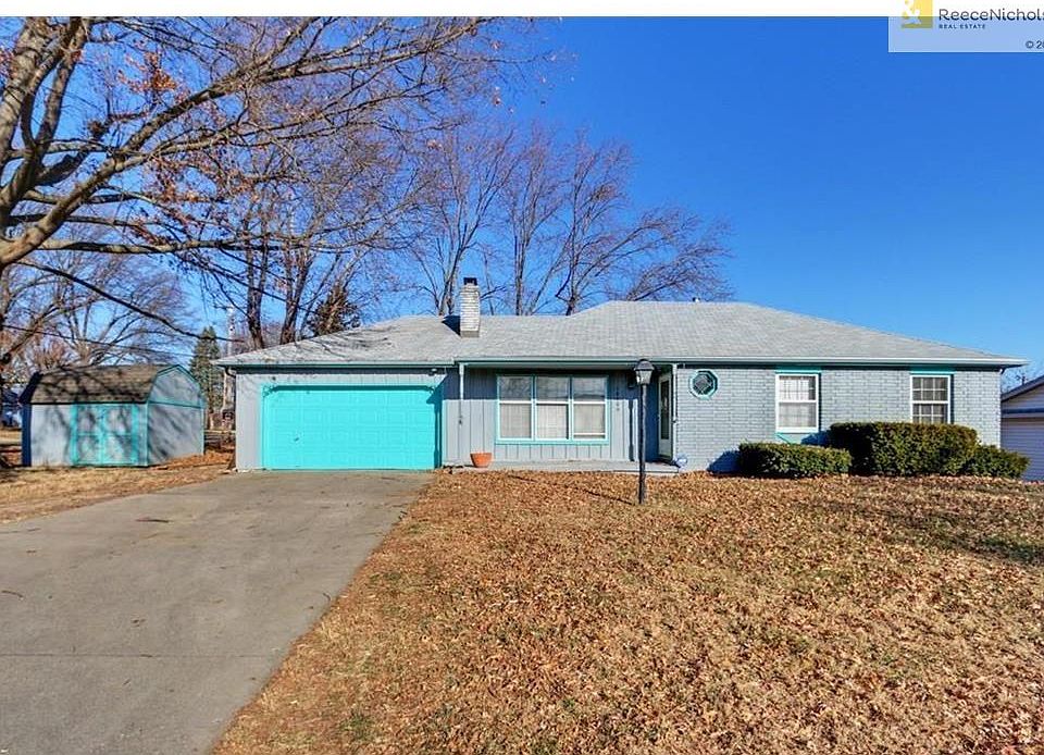 1st image of 18000 E 27th Ter S