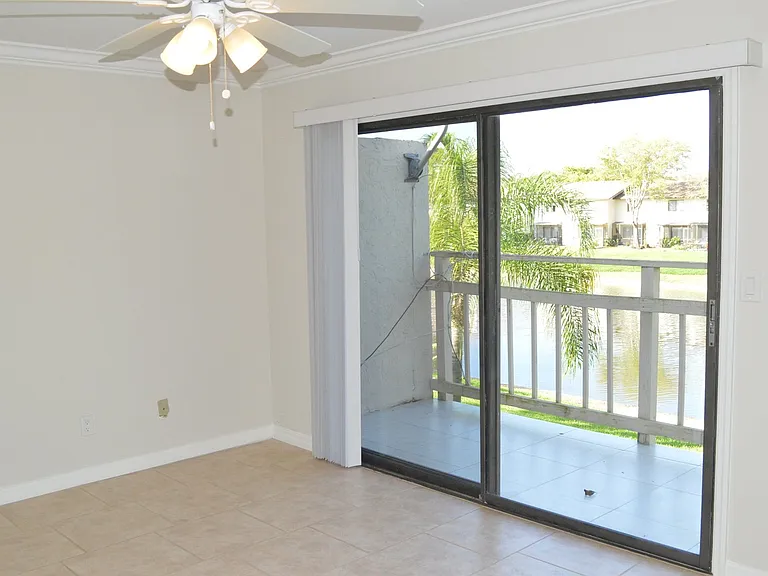 26560 Southern Pines Dr #J103 — Photo 13
