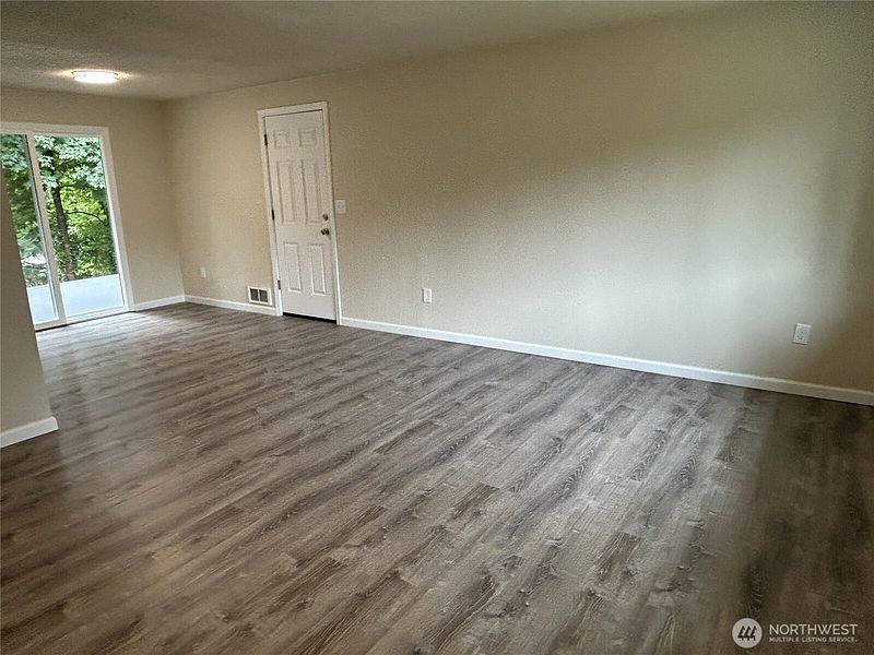 2nd image of 7812 Greenridge Street SW
