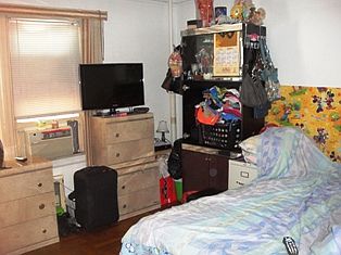 4th image of 8938 240th St