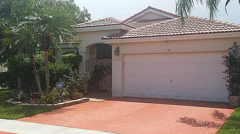 1st image of 61 Gables Blvd