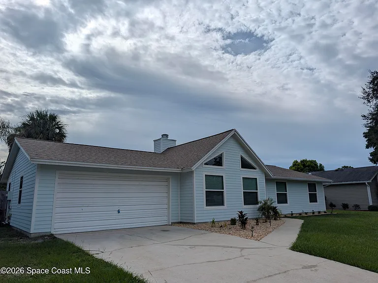 4635 Longbow Dr — Photo 2