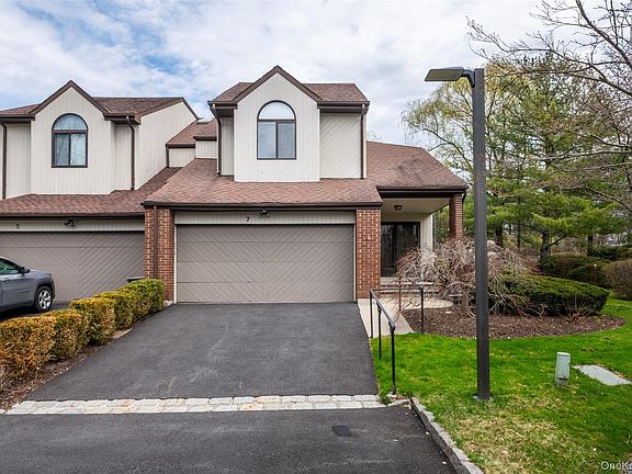 2nd image of 7 Brookridge Road