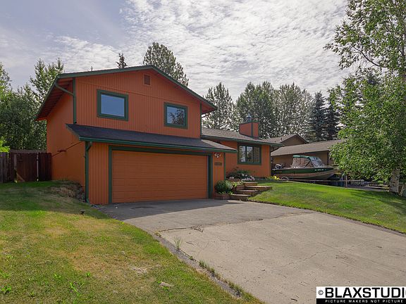2nd image of 12239 Winter Park Pl