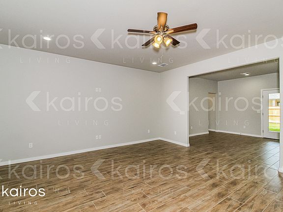3rd image of 8304 Miami Ave