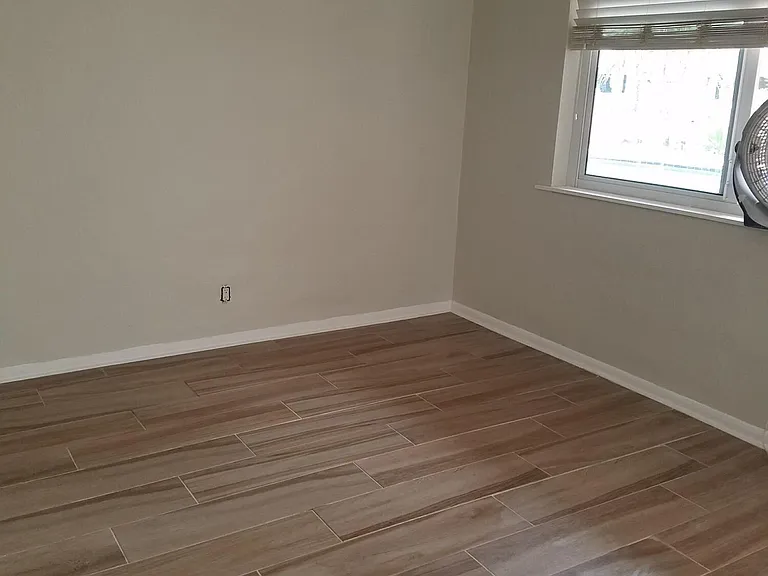 100 Cascade Ln #3 — Photo 4
