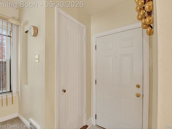4th image of 3956 Harvard Rd