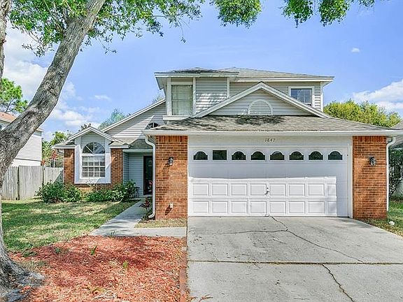 2nd image of 1847 Meadowgold Ln
