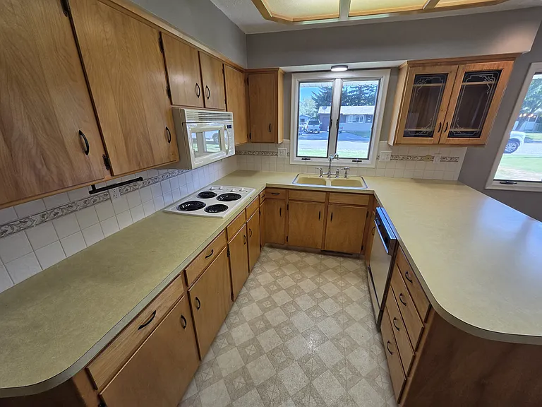 297 Dove Ave — Photo 12