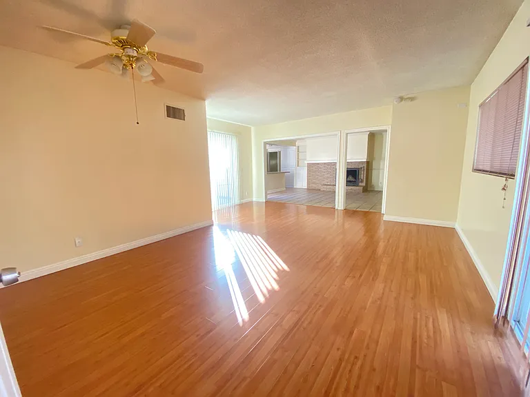 1444 N Mountain Ave — Photo 12