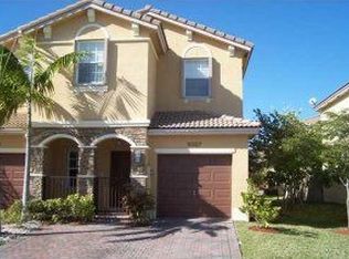 9327 SW 221st St, Cutler Bay, FL 33190