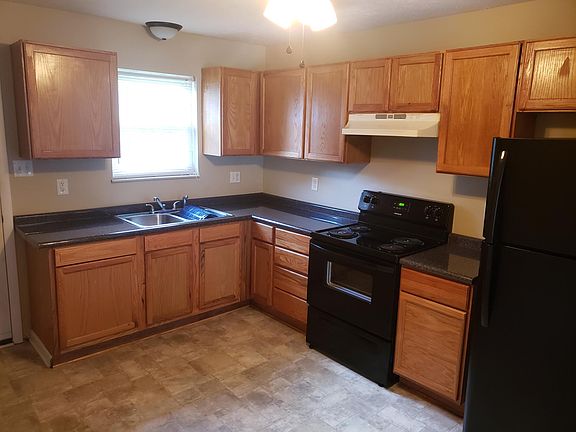4th image of 4409 Cheyenne Dr #B