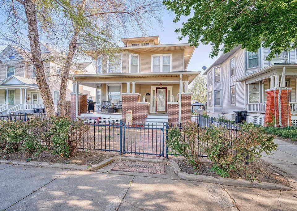 1st image of 707 W Iron Ave