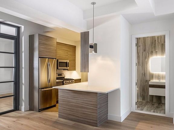 3rd image of 50 Murray St APT 1809