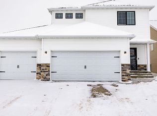 5466 Justice Dr S, Fargo, ND 58104