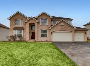 5796 Acorn Ct, Hoffman Estates, IL 60192