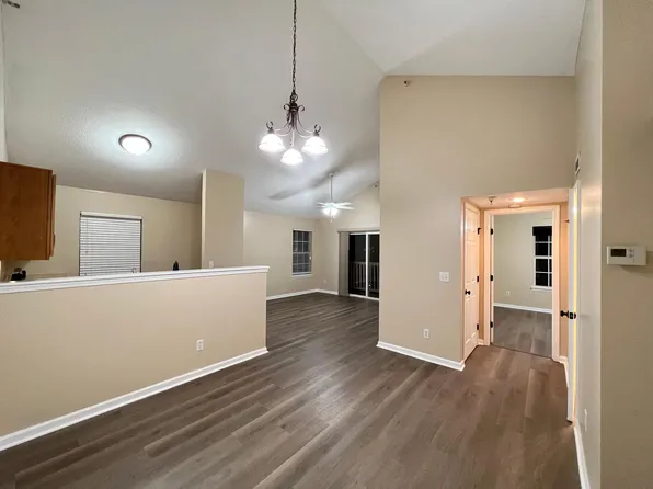 5600 NE 80th Ter Unit 3B, Kansas City, MO 64119