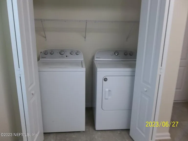 618 Servia Dr — Photo 7