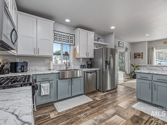 4th image of 8225 Blue Ridge Ln