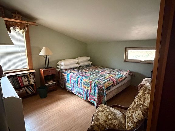 30th image of this home