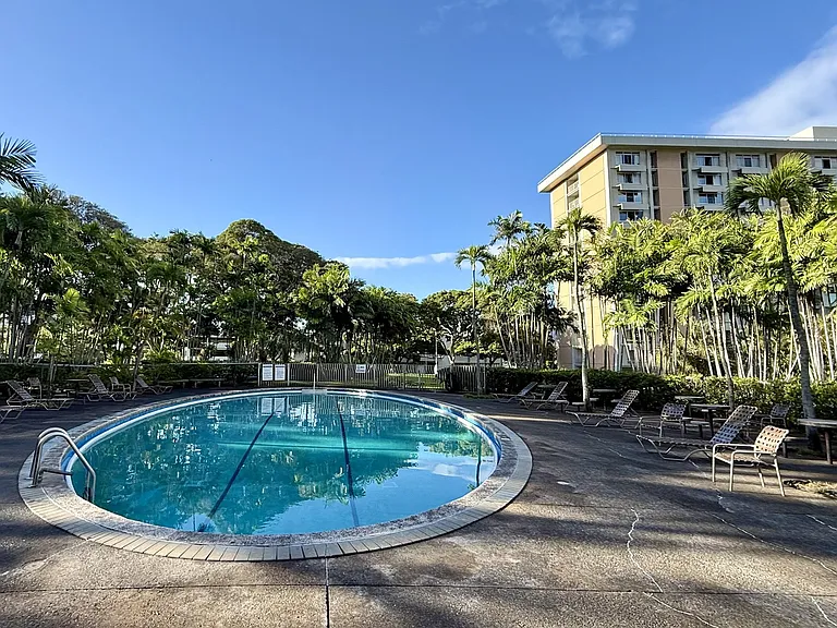 1511 Nuuanu Ave #735 — Photo 9