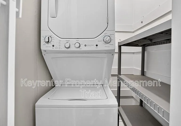 4202 Halifax Rd — Photo 9