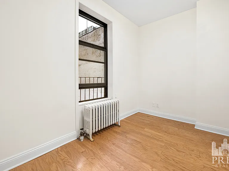 174 E 85th St #4C — Photo 5